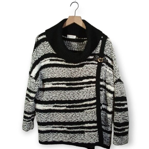 𝅺calvin Klein Black and White Cowl Neck Wrap Buckle Pullover Sweater Size S/M - Picture 1 of 3